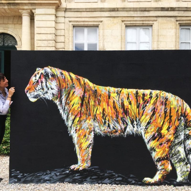 Tigre Peint Par A-mo Streetart Sur Un Mur Dans Le Jardin De L'institut Culturel Bernard Magrez à Bordeaux
